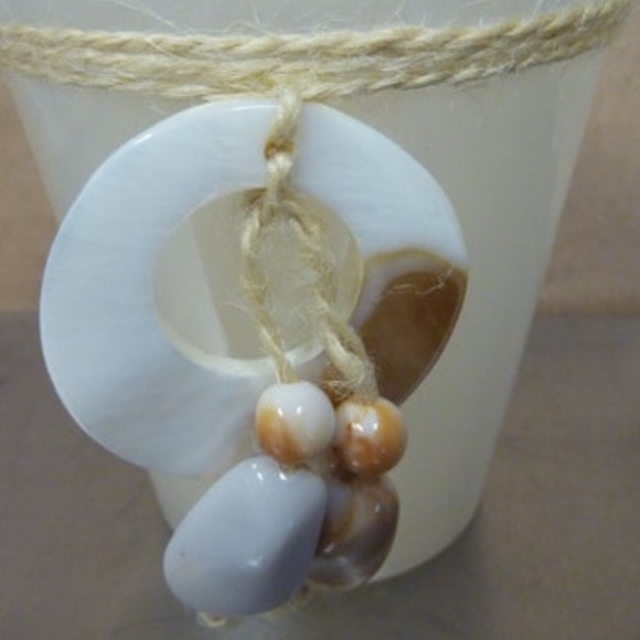 Set of 2 Beachcomber Sea Shell Glass Candle Holders, Ivory, twine, shells NWT - Picture 2 of 4